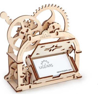 Ugears 3D dřevěné mechanické puzzle Box na vizitky