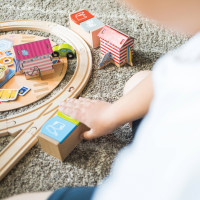 Bigjigs Rail Dřevěná vláčkodráha Úklid pobřeží 70 dílů