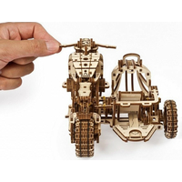 UGEARS 3D puzzle Motorka se sajdkárou 380 dílků