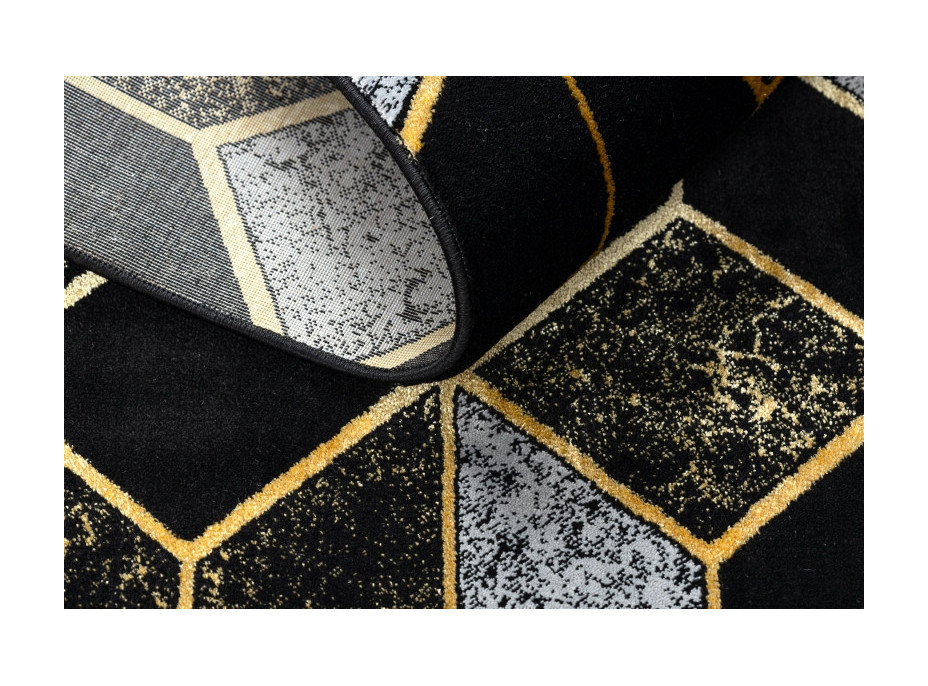 Kusový koberec Gloss 400B 86 3D geometric black/gold