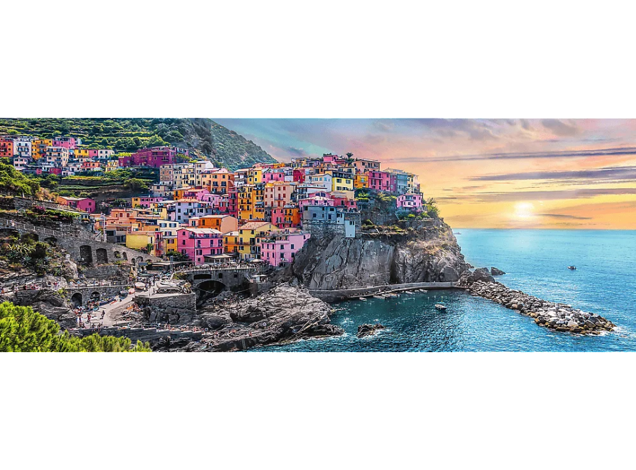 TREFL Panoramatické puzzle Vernazza při západu slunce, Itálie 500 dílků