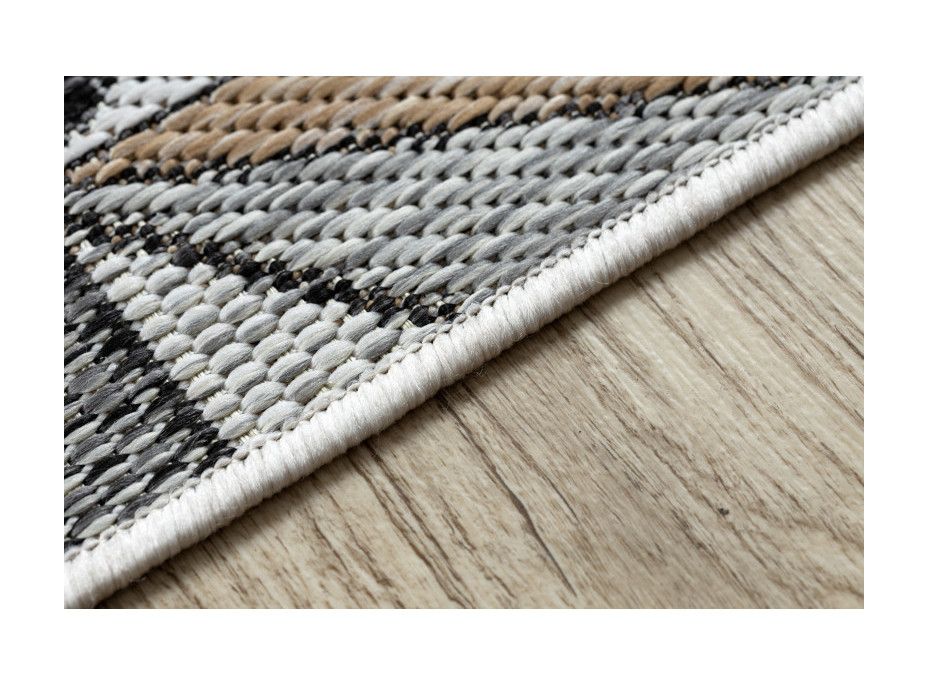 Kusový koberec Cooper Sisal Mosaic 22222 ecru/black