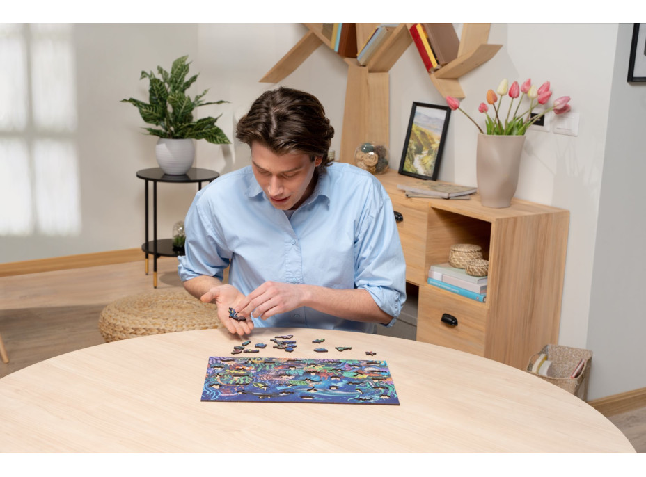 RAVENSBURGER Dřevěné puzzle V moři 500 dílků