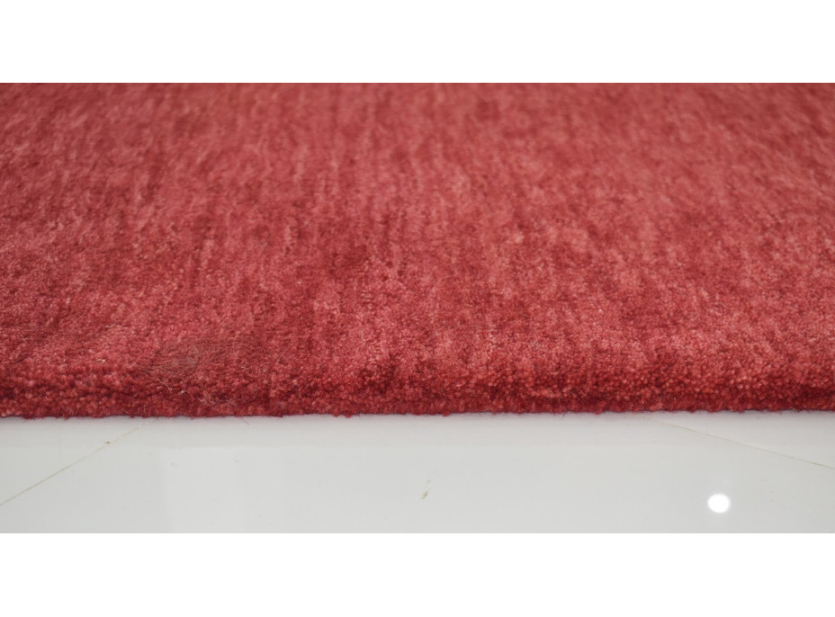 Ručně všívaný kusový koberec Asra wool red