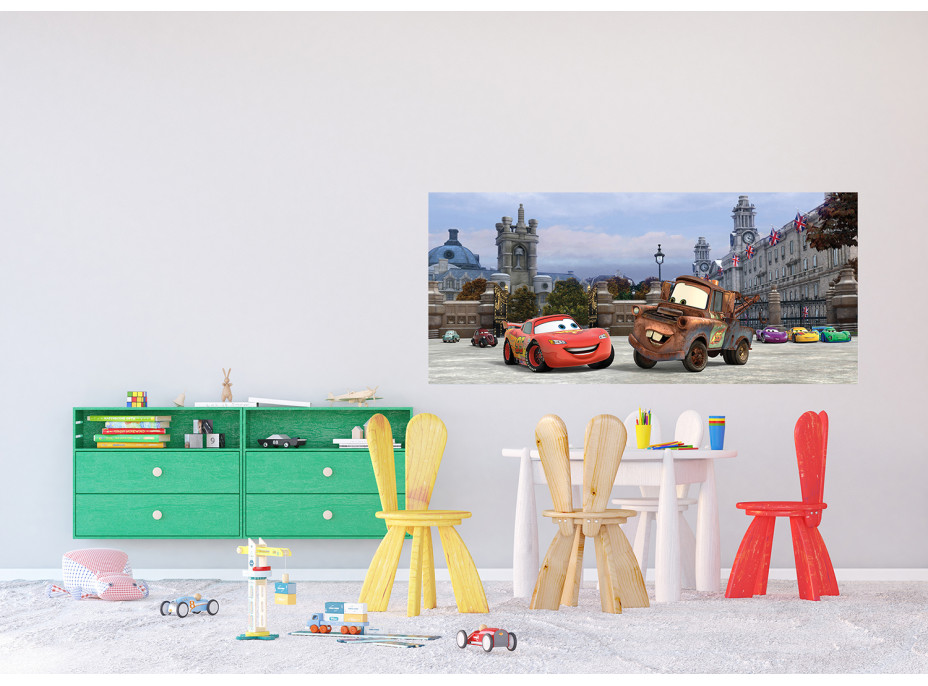 Dětská fototapeta DISNEY - CARS v Anglii - 202x90 cm