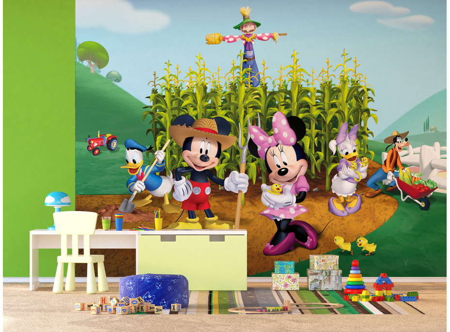 Dětská fototapeta DISNEY - Mickey Mouse s přáteli na farmě - 360x270 cm