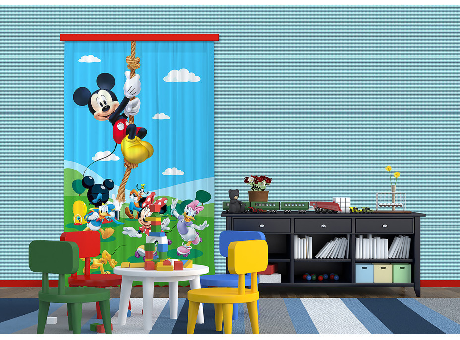 Dětský závěs DISNEY - Mickey a kamarádi - 140x245 cm