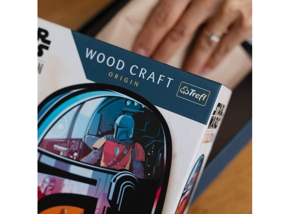 TREFL Wood Craft Origin puzzle The Mandalorian 160 dílků