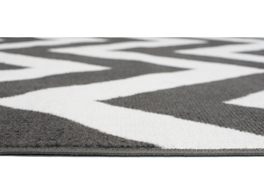 Kusový koberec BALI Zig zag - tmavě šedý/bílý