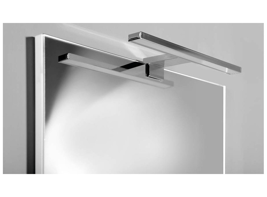 Aqualine SERAPA LED svítidlo 5W, 230V, 300x40x100mm, plast, chrom SA147