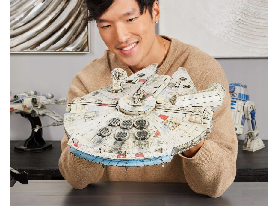 4D BUILD 3D Puzzle Star Wars: Milenium Falcon 223 dílků