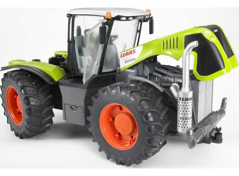 Bruder Traktor CLAAS Xerion