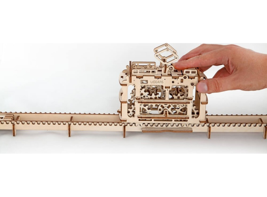 Ugears 3D dřevěné mechanické puzzle Kabinová lanovka s tratí