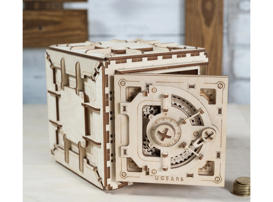 Ugears 3D dřevěné mechanické puzzle Trezor