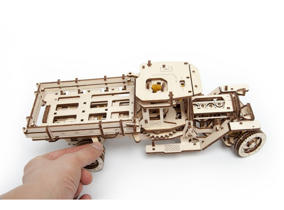 Ugears 3D dřevěné mechanické puzzle UGM-11 Náklaďák