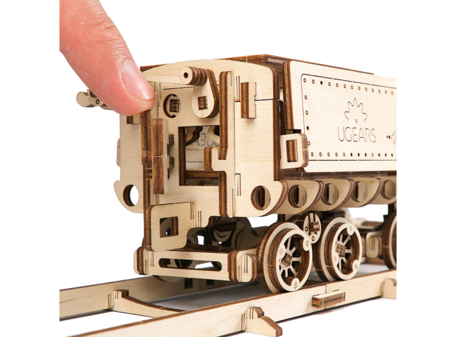 Ugears 3D dřevěné mechanické puzzle V-Express parní lokomotiva 4-6-2 s tendrem