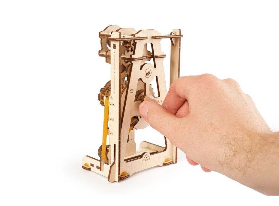 Ugears 3D dřevěné mechanické puzzle STEM výukové kyvadlo