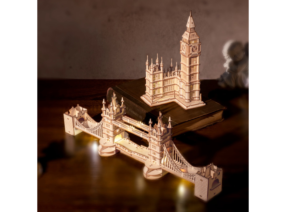 RoboTime dřevěné 3D puzzle hodinová věž Big Ben svítící