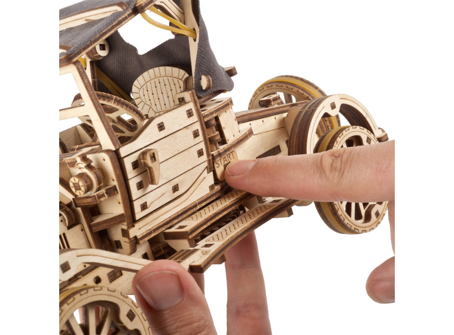 Ugears 3D dřevěné mechanické puzzle Historický automobil UGR-T