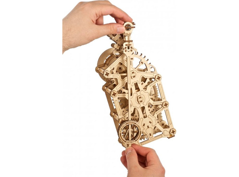 Ugears 3D dřevěné mechanické puzzle Hodiny motoru