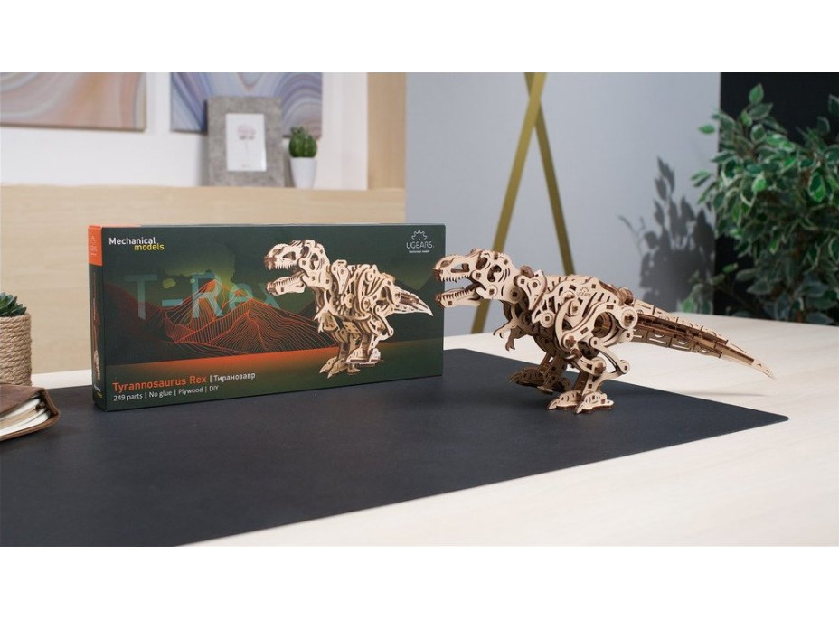 Ugears 3D dřevěné mechanické puzzle Tyrannosaurus Rex