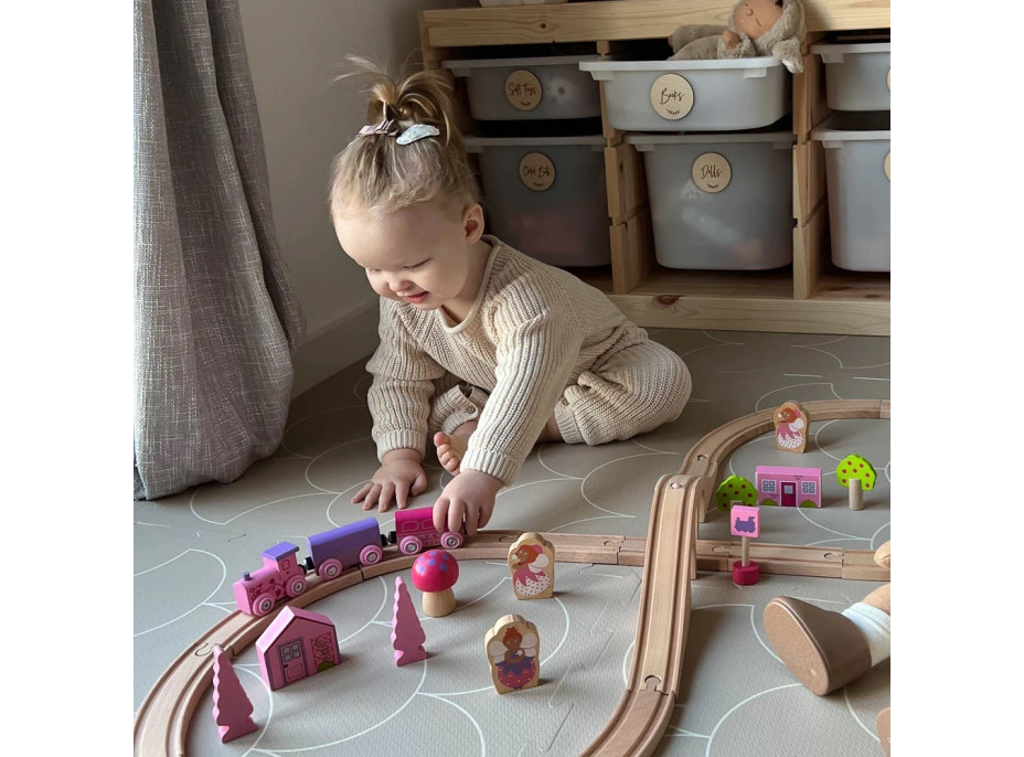 Bigjigs Rail Dřevěná vláčkodráha osmička pro princezny 35 dílů