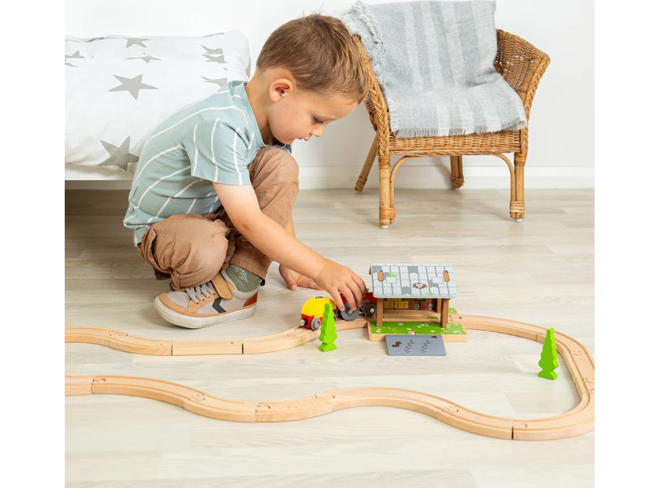 Bigjigs Rail Stodola na kolejích