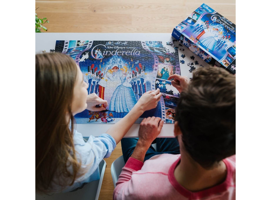 TREFL Puzzle Premium Plus Iconic Moments: Popelka 1000 dílků