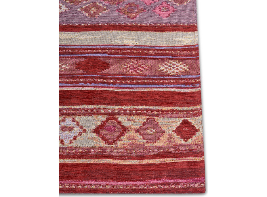 Kusový koberec Gobelin 105871 Red Multicolored