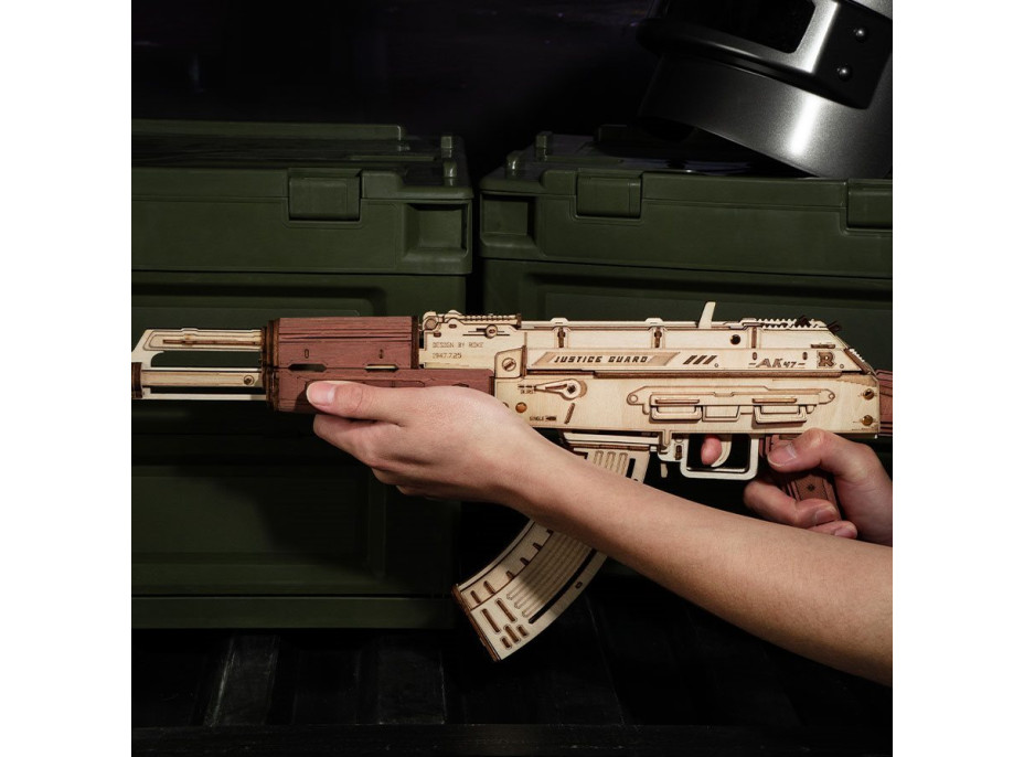 ROBOTIME Rokr 3D dřevěné puzzle AK-47 Assault Rifle 315 dílků