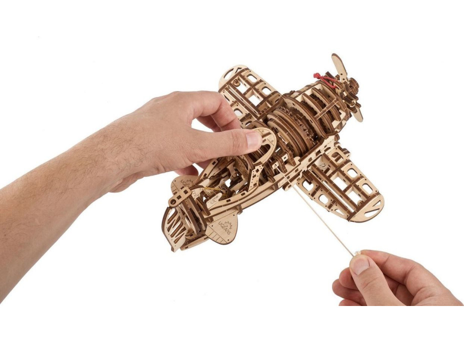 UGEARS 3D puzzle Letadlo Mad Hornet 354 dílků