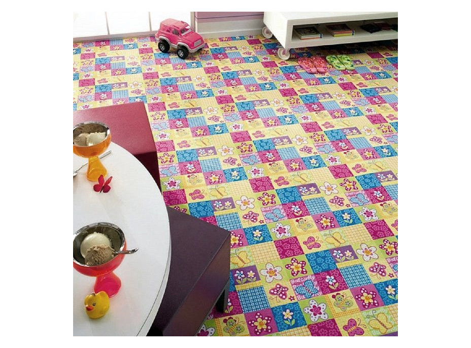Dětský koberec BUTTERFLY