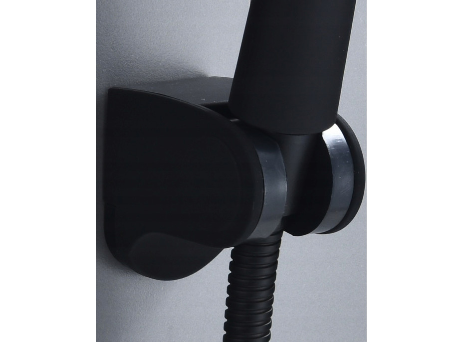 Ruční sprchová hlavice MAXMAX Rea s držákem a 150 cm hadicí - černá matná
