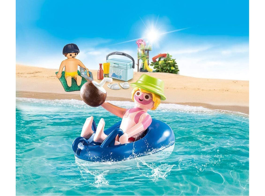 PLAYMOBIL® Family Fun 70112 Dovolenkář s plovacím kruhem