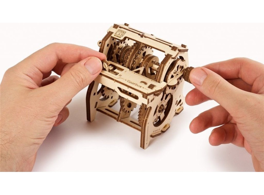 UGEARS 3D puzzle Převodovka 120 dílků