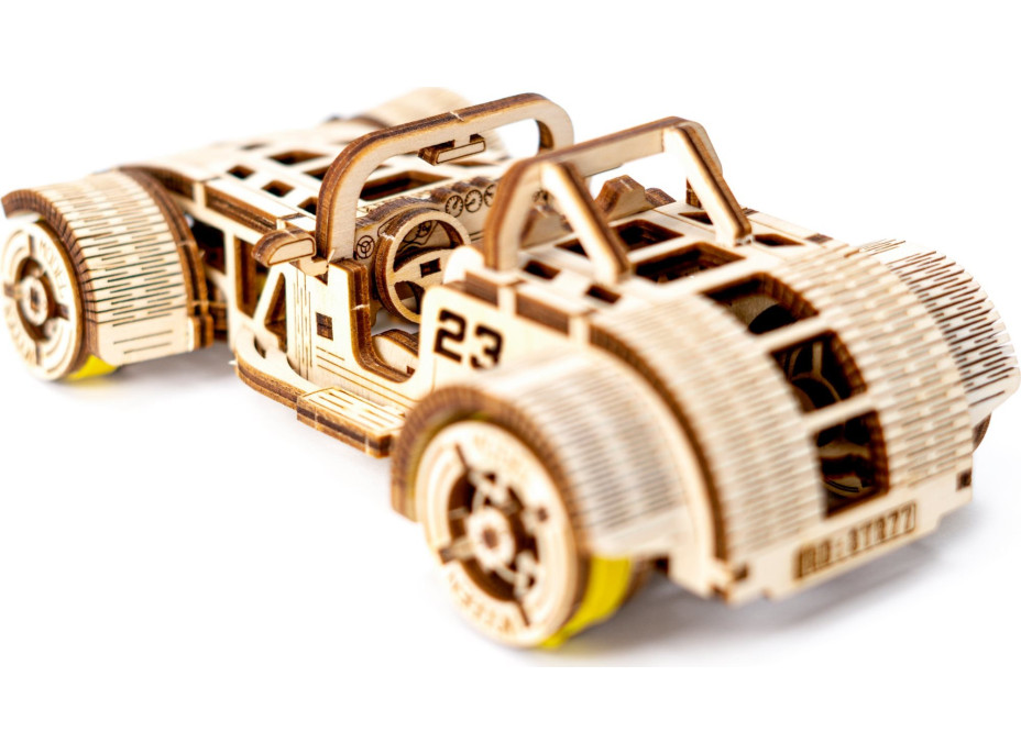 WOODEN CITY 3D puzzle Automobil Roadster 111 dílů