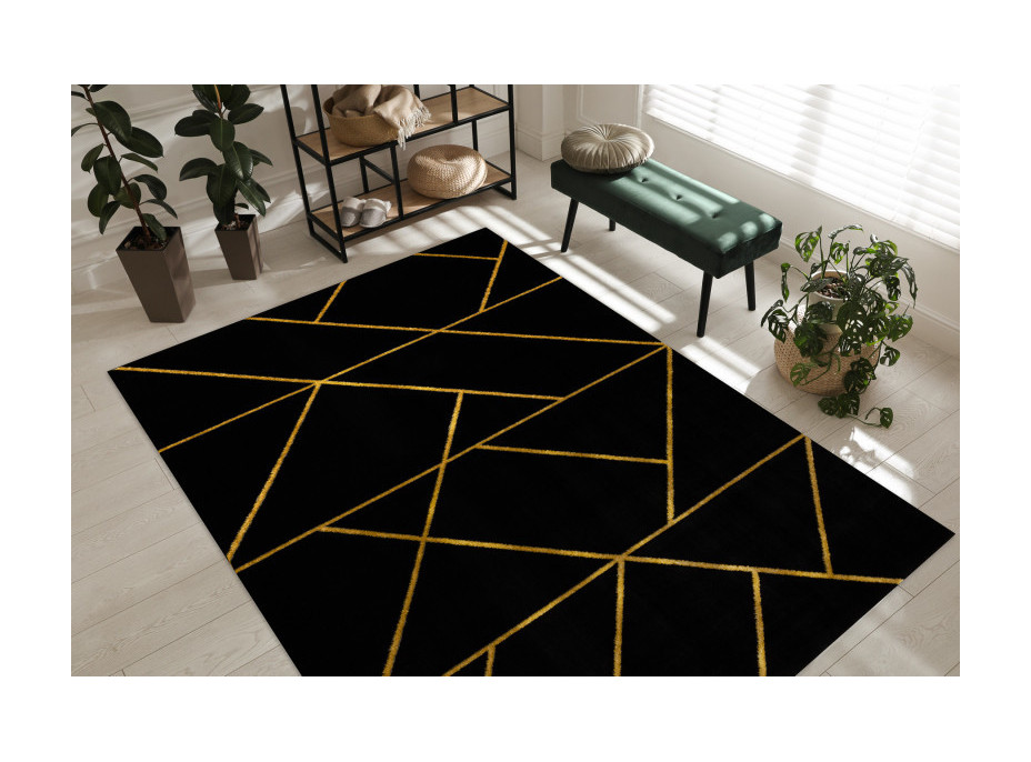 Kusový koberec Emerald geometric 1012 black and gold